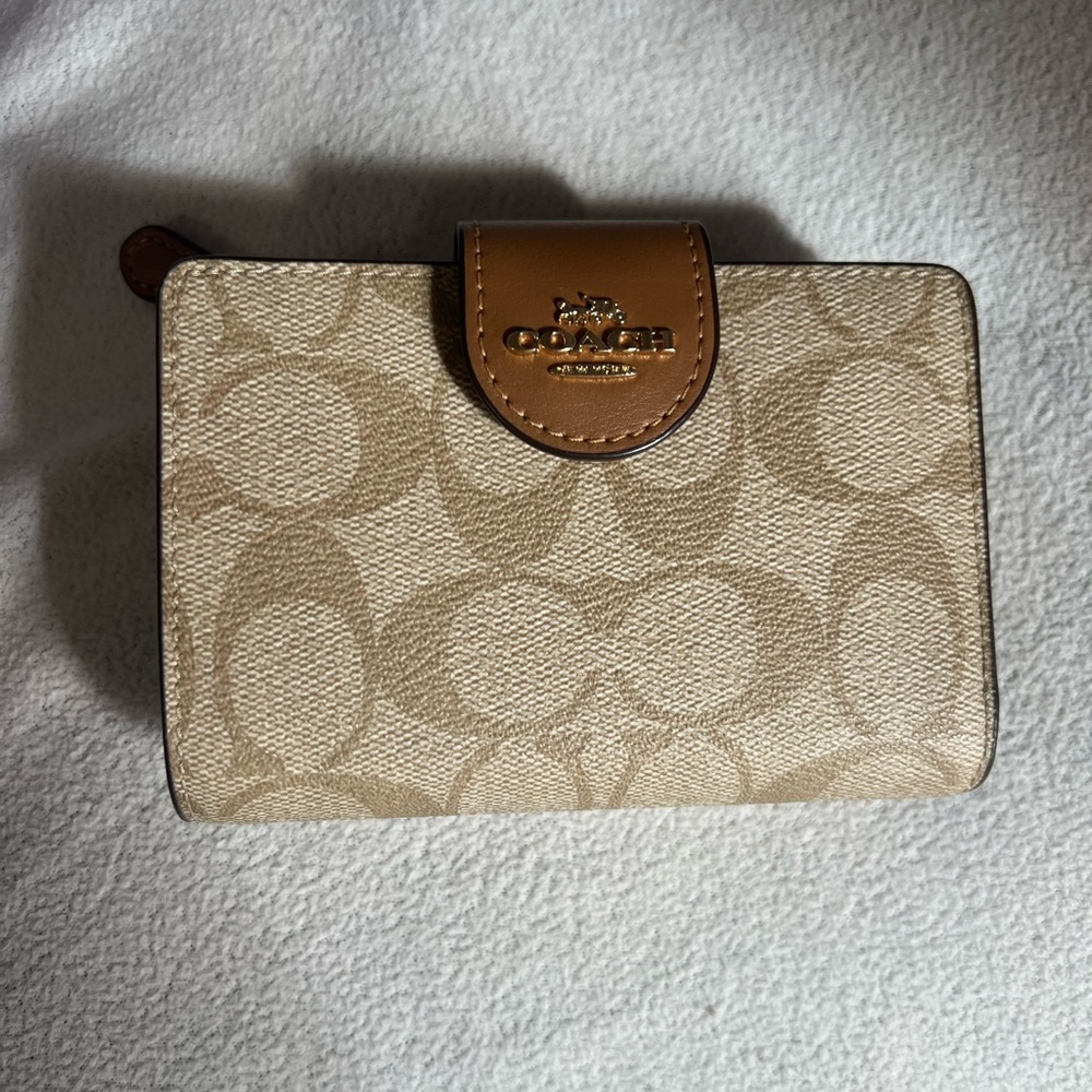 Coach compact wallet